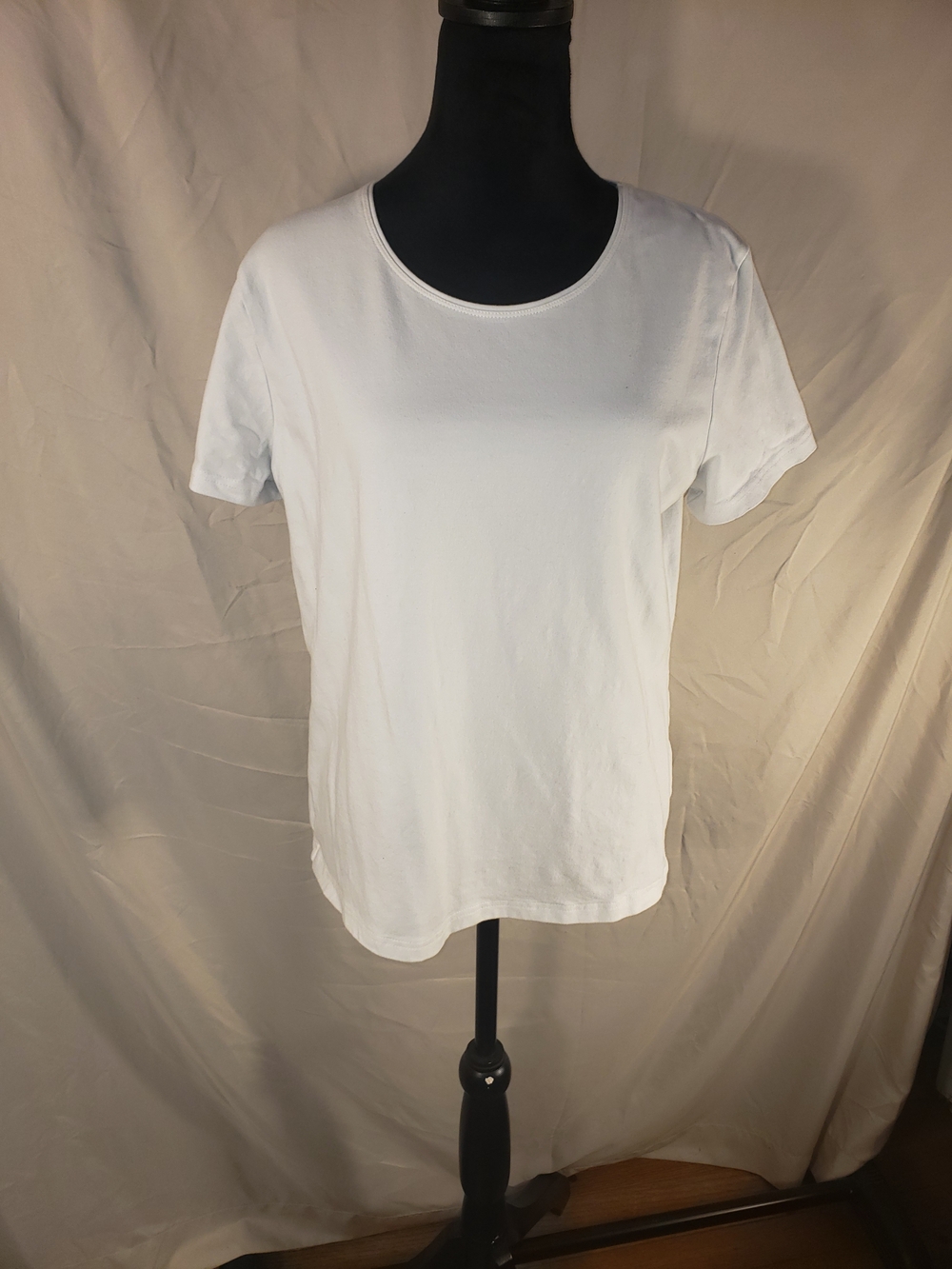Kim Rogers White Short Sleeve Crewneck Tee - L